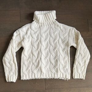 Forever 21 offWhite Cable Knit Turtleneck Sweater L 11/12 girls